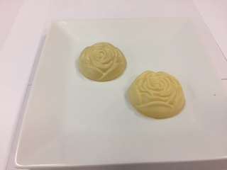 Picture of BUTTER BALL ROSETTES