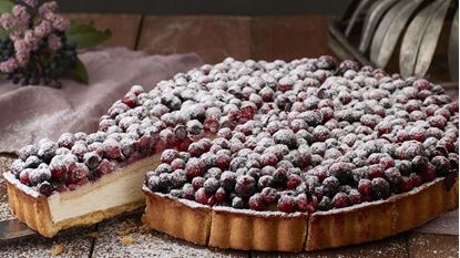 Picture of CAKE- FOREST BERRY 12ct